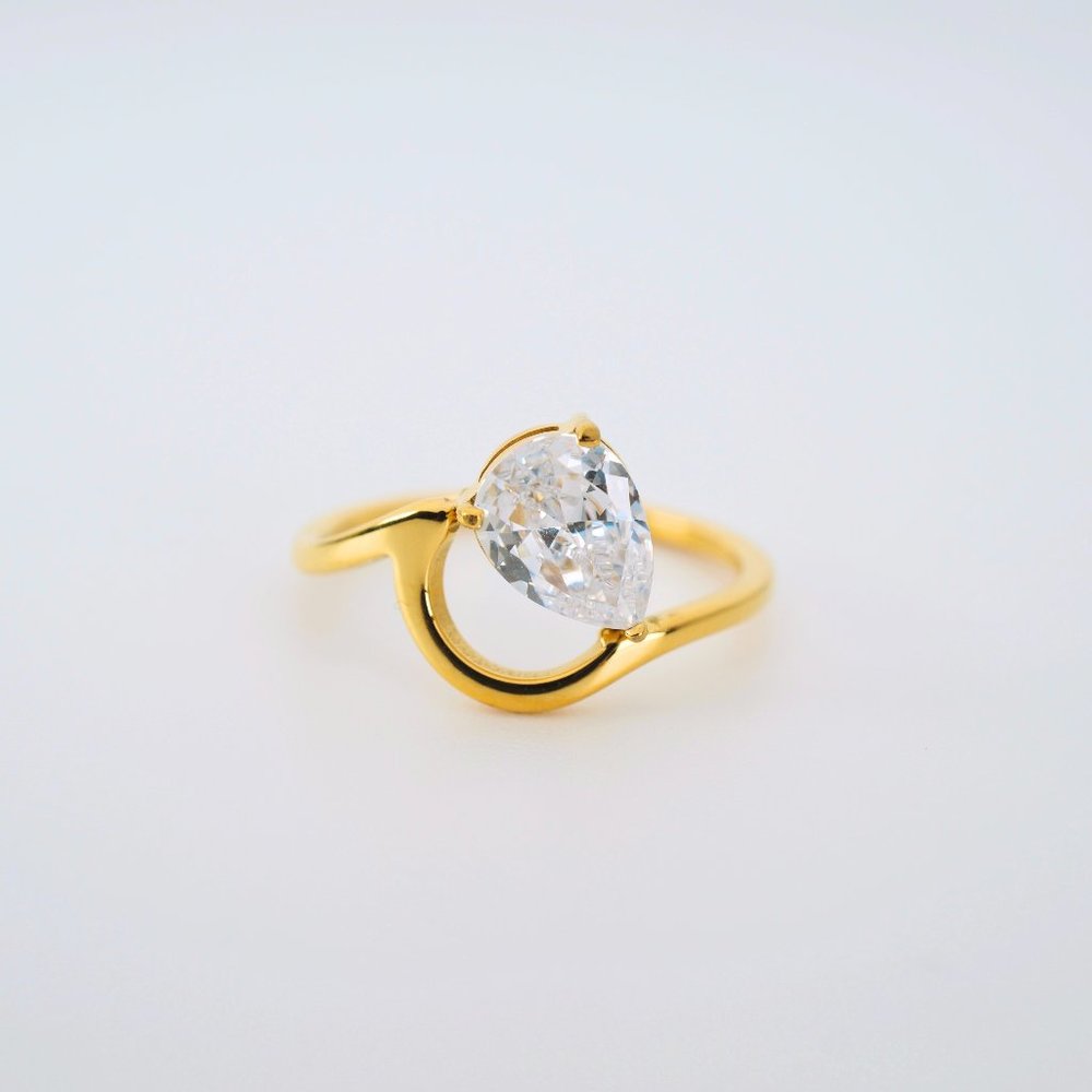 Andrea Pear Cut Clear Crystal Asymmetrical 18K Gold Plated Ring - Picture 1 of 6